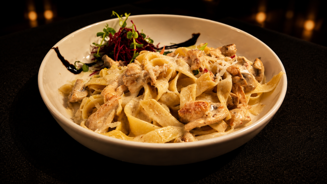 Alfredo Soslu Fettuccine